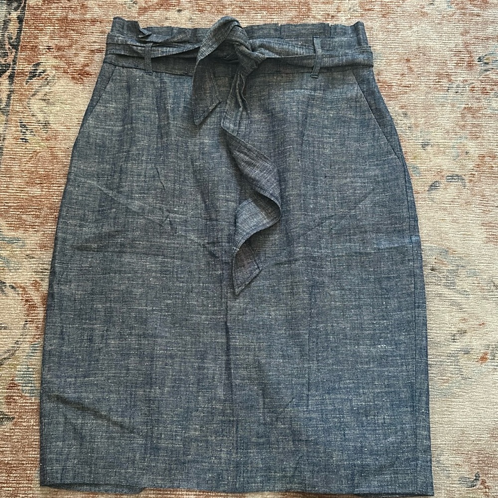 Ann Taylor Linen Pencil Skirt